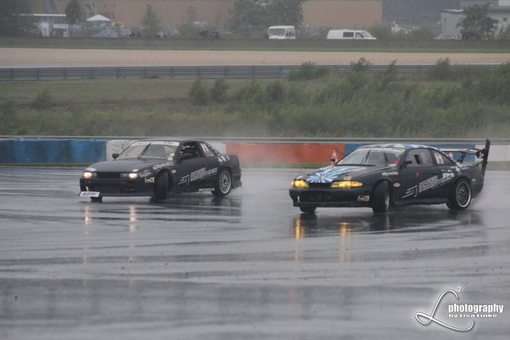 282123_247536651933658_100000319760632_904430_3385750_n